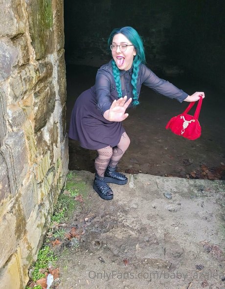 baby azalea nude model photos