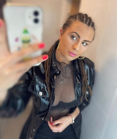 Osijek erotic model gallery