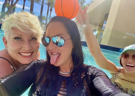 asian hairy onlyfans exclusive picture