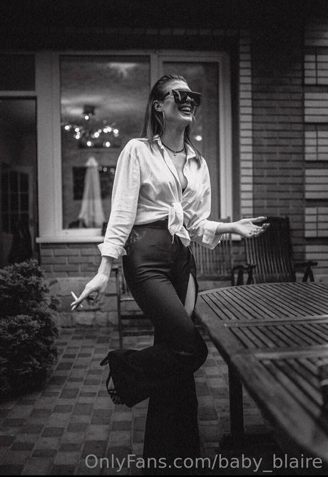 baby blaire naked star img