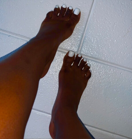 BJays_ erotic model pic