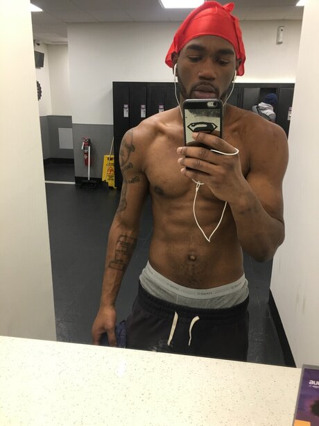 DrillaTheStallion model erotic images