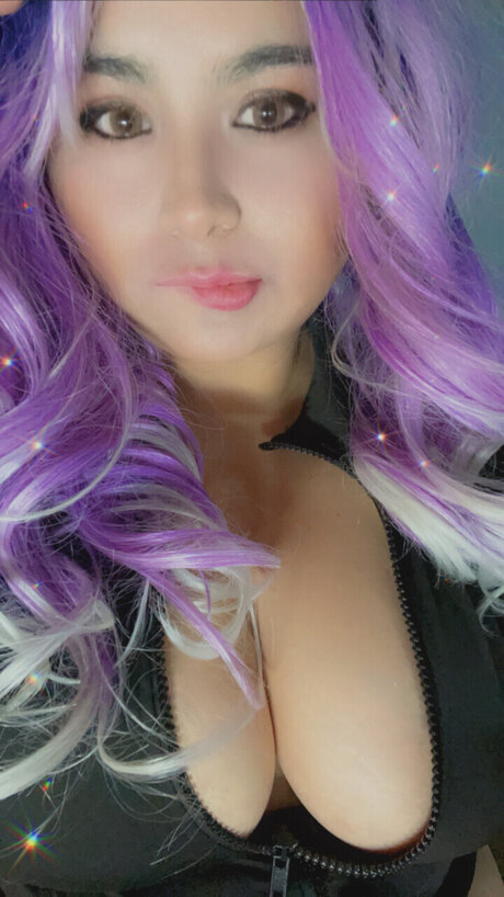 Aurora Kingsley xxx model img