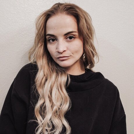 Natalie Harper sexy star image