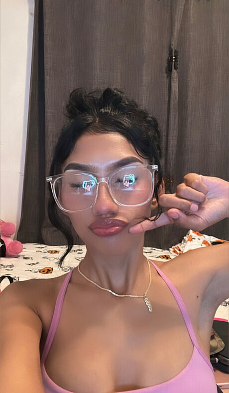 Sexc_ model nude archive