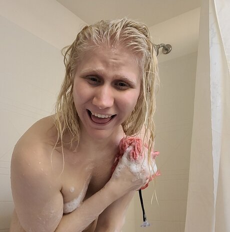 Ruby Lion beautiful actress galleries