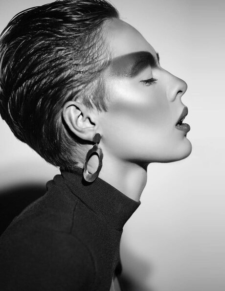 Irina Ludosanu model hd gallery