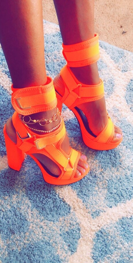 Cedes World naked star archive