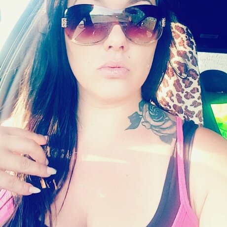 u29776544 exclusive model pictures