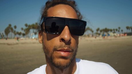 Mr SoWestCoast high quality model img