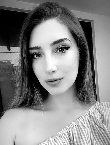 MOON BABY free model pics