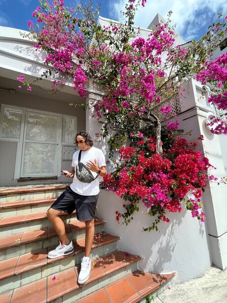 Big Shooter sex model photo