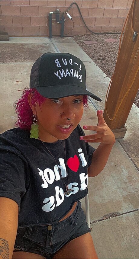 Hazed Swan pornstar hot photos