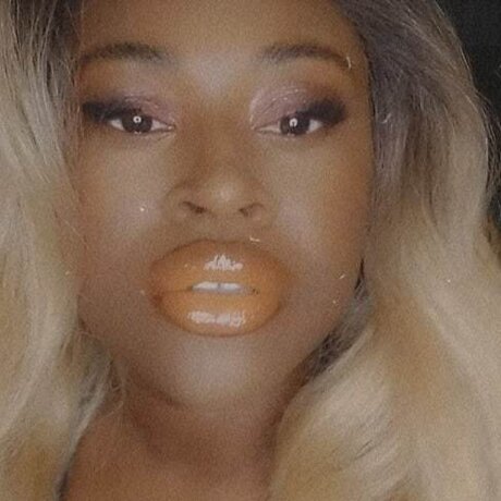 Aminia hd actress gallery