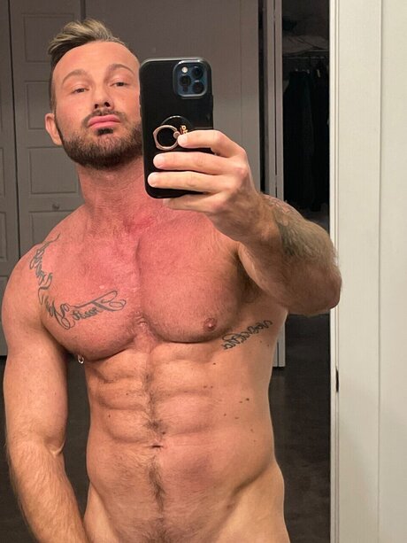 Fitness904 pornstar top picture