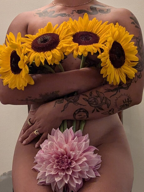 asian tattoo onlyfans exclusive photos