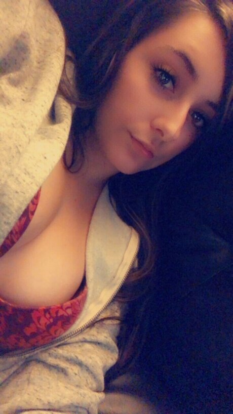 Jbbeeexoxo star sexy pics