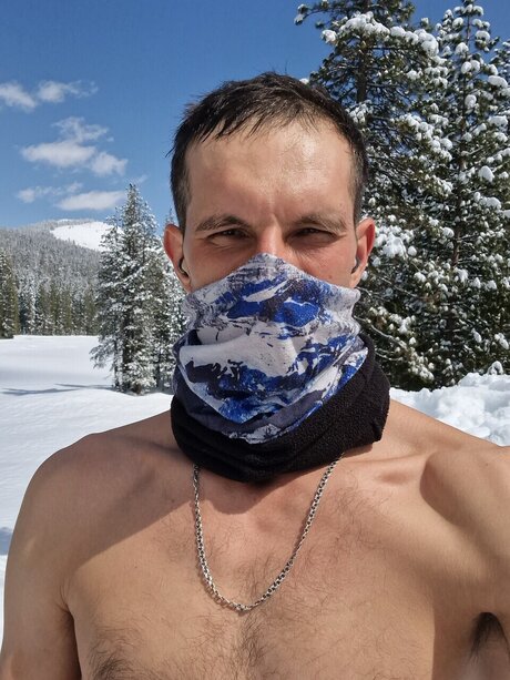 Deviantos model hd picture