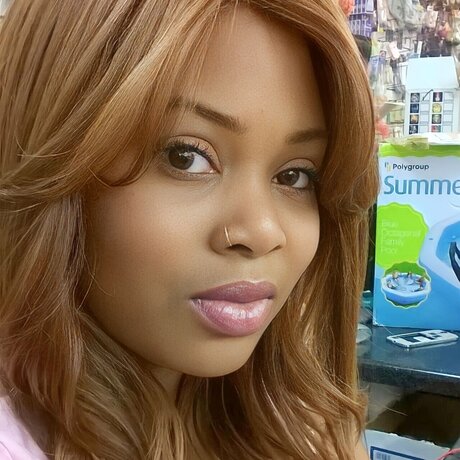 QUEEN LAYONI pornstar top pics