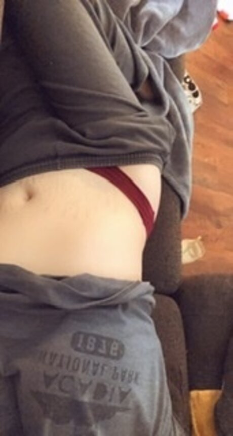 Blaire Underwood model naked pic