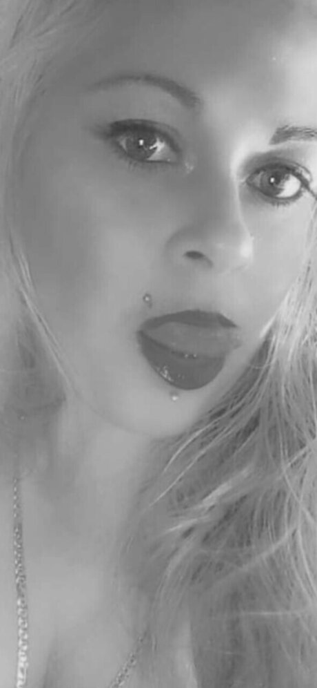 Krislee Padilla model beautiful pics