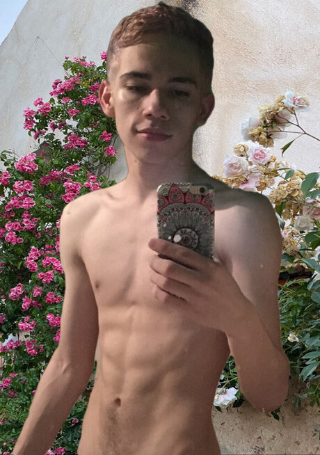 PinkyRose naked star gallery