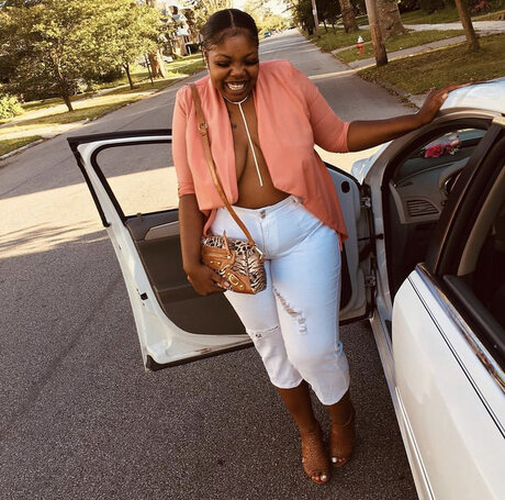 Muva25 pornstar xxx image