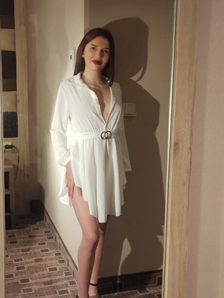 18 year old onlyfans nude archive