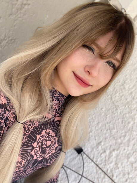 alacapula hot pornstar image