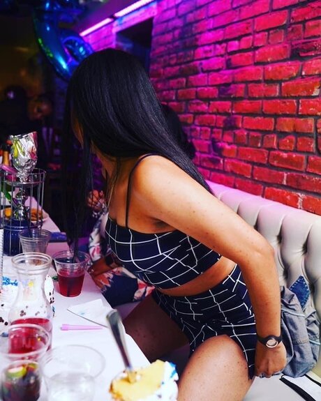 iead xxx star photos