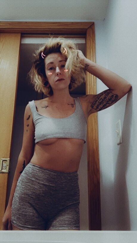 Beth Betherson nudes star archive