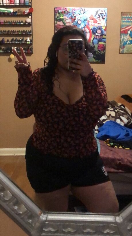 Idk mikaela model hd pics