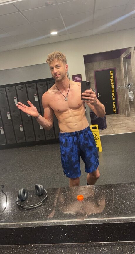 HankiePanky pornographic model gallery