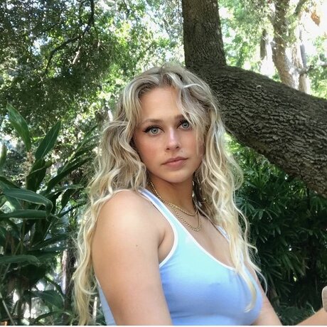 Cherry Marie high quality pornstar gallery