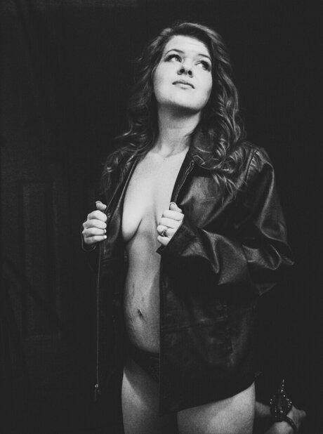 Cassey Miles beautiful actress archive