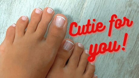 SoftLittleFeed nude actress pics