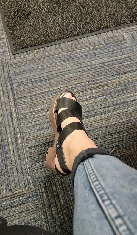 kaylieasia hot pornstar image