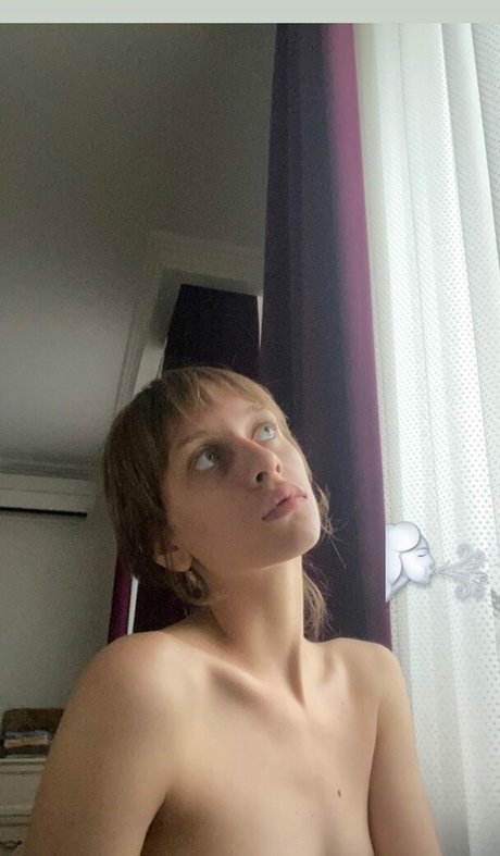 irrabagirra model top img