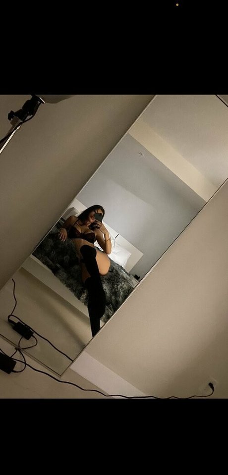 vicchuertass pretty pornstar pics