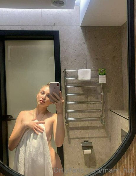 marri hot model perfect images