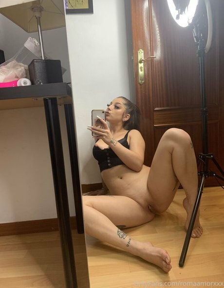 romaamorxxx star hot photo