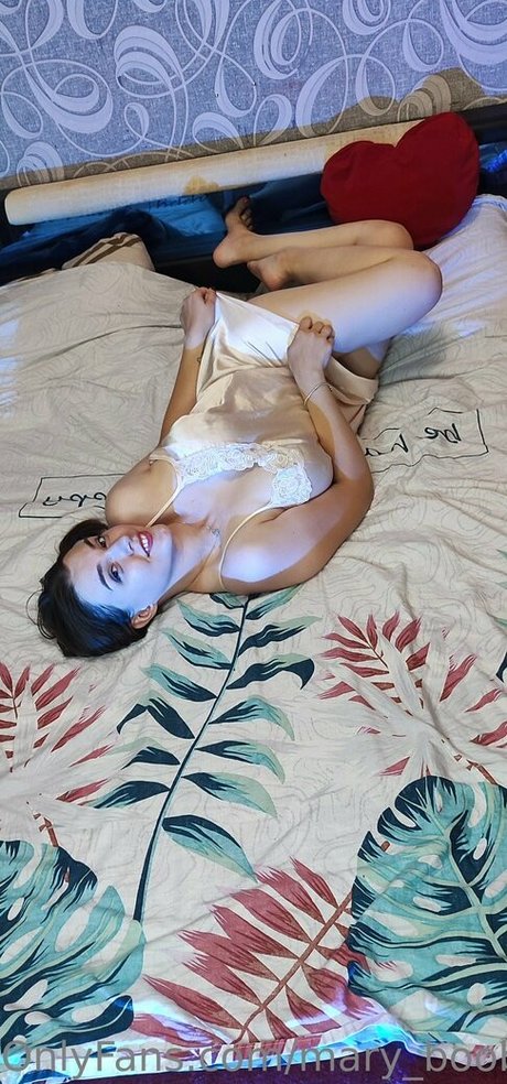 mary boobs porn star picture