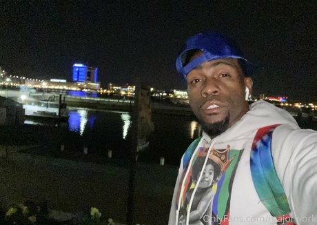 majorwork perfect model photos