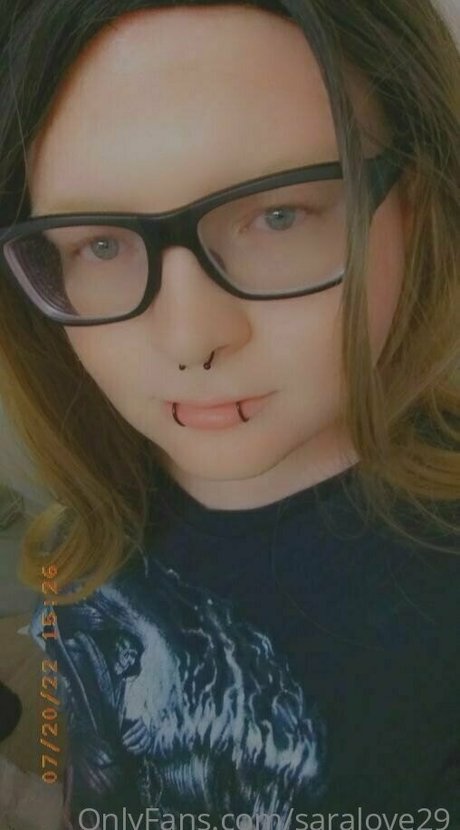 saralove29 pretty model pics