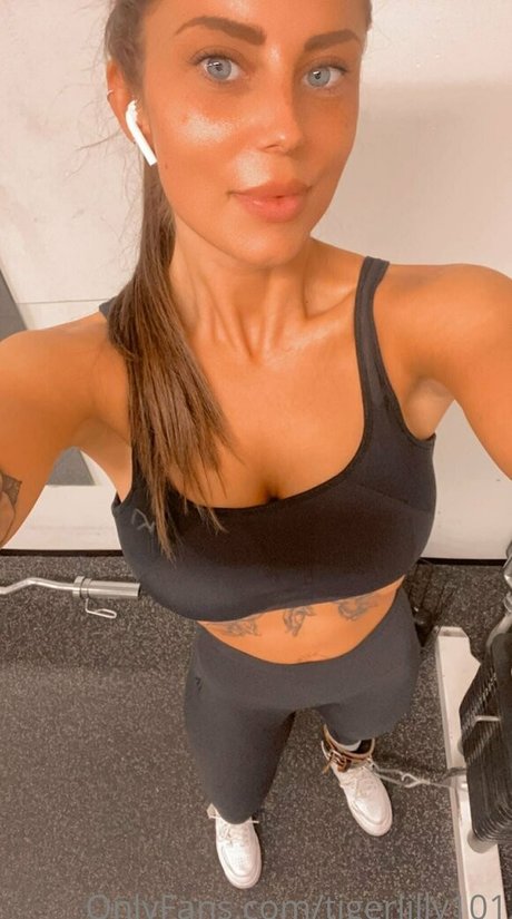 boobs selfie onlyfans art naked images