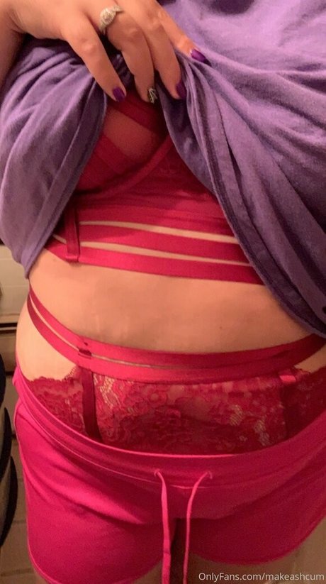 makeashcum star hot images