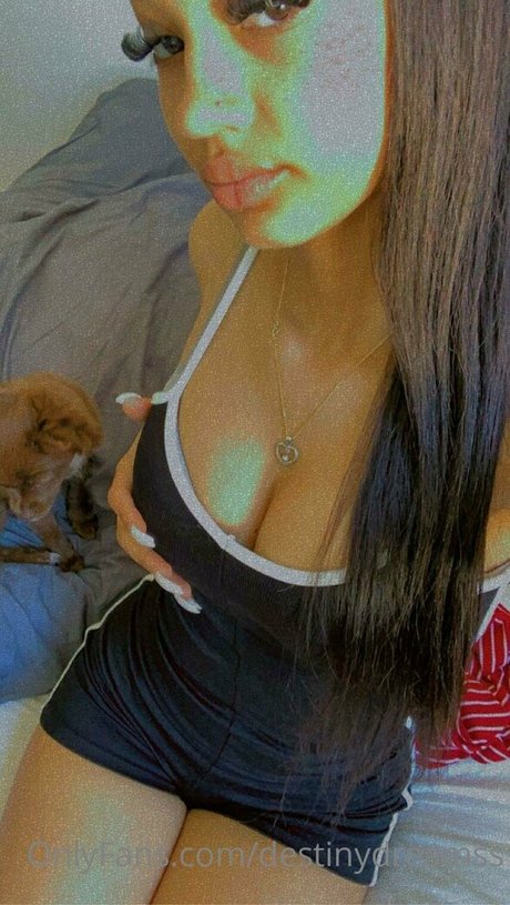 destinydreamss model pic