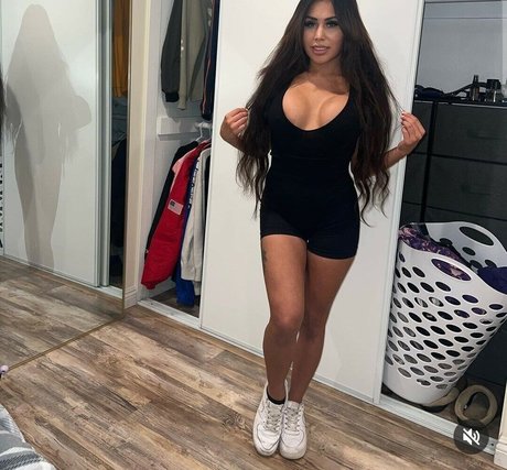 jena larose nude star img