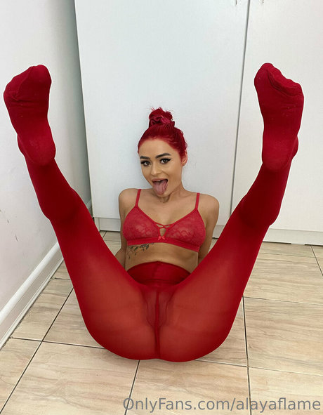 alayaflame porn model image