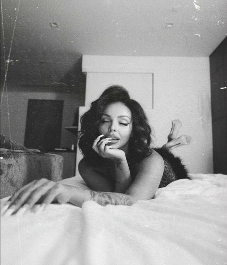 Jesy Nelson top star pictures